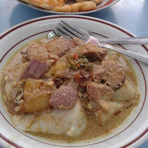 makanan khas banjarnegara Soto Krandegan