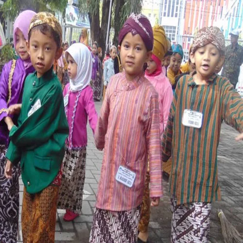 pakaian tradisional jogja anak laki-laki