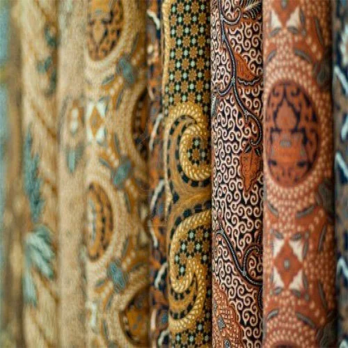 Pakaian Adat Jawa Tengah Batik