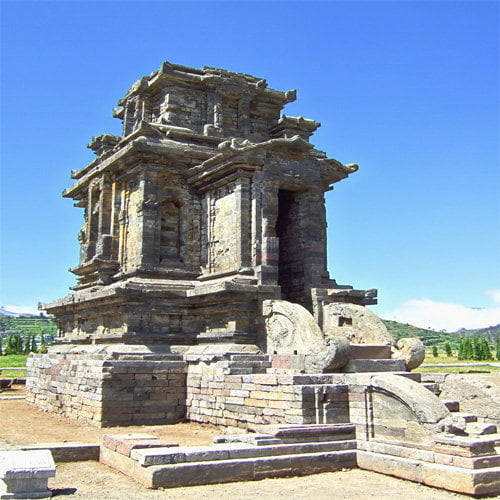 Candi Dieng Wonosobo Candi Puntadewa