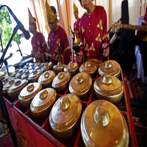 Alat Musik Minangkabau Talempong