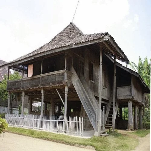 Mengenal Rumah Adat Lampung